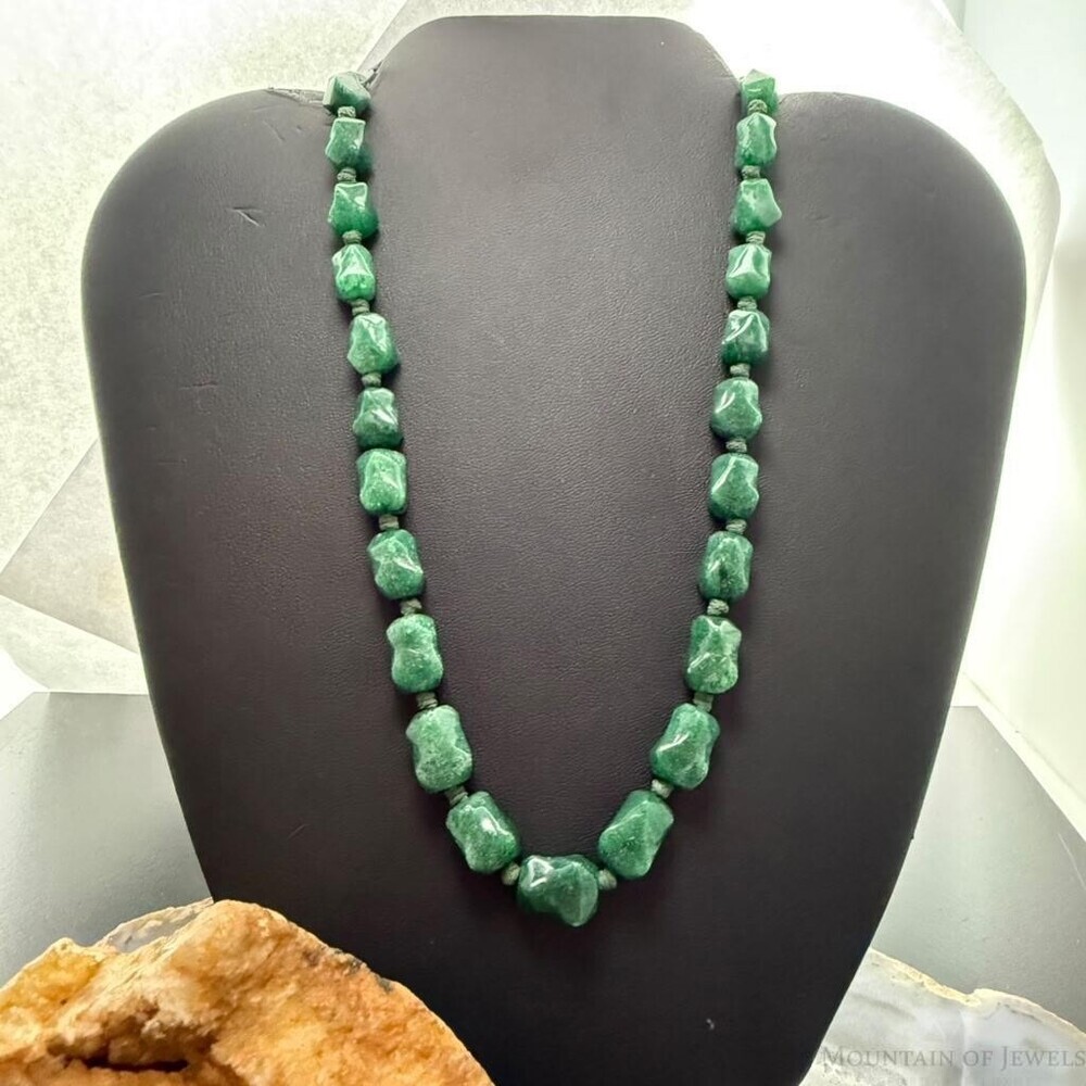 Vintage Sterling Knobby Shaped Aventurine Beaded Strung 22" Necklace For Women